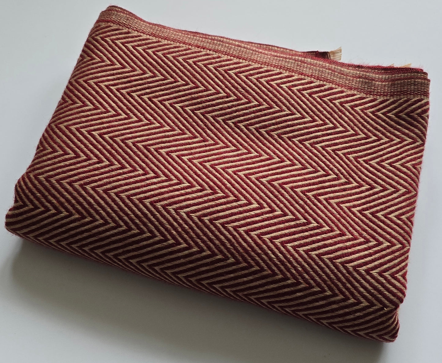 2-Ply Cashmere Zig Zag Stole